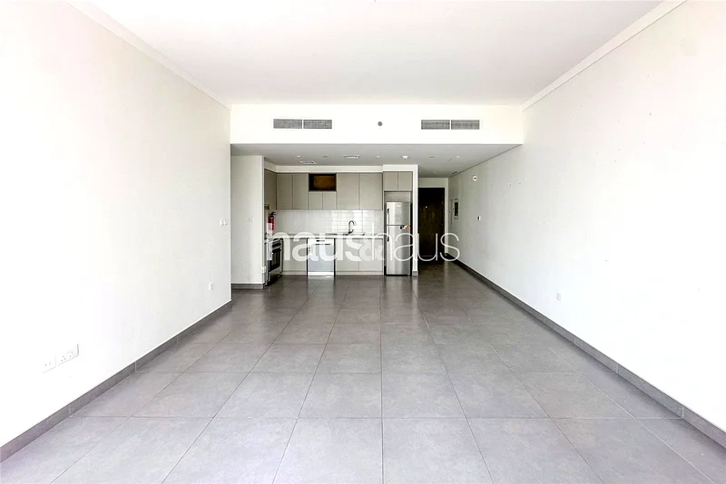 Park View | Spacious | Chiller Free63760513561858114