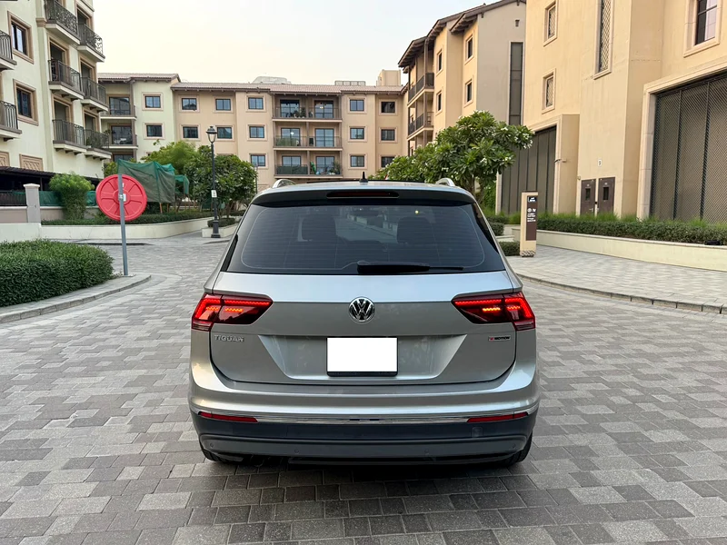 GULF SPECS 2018 VOLKSWAGEN TIGUAN SEL (TOP) 4MOTION 2.0LITRE 4-CYL TURBO CHARGED63612061065602112