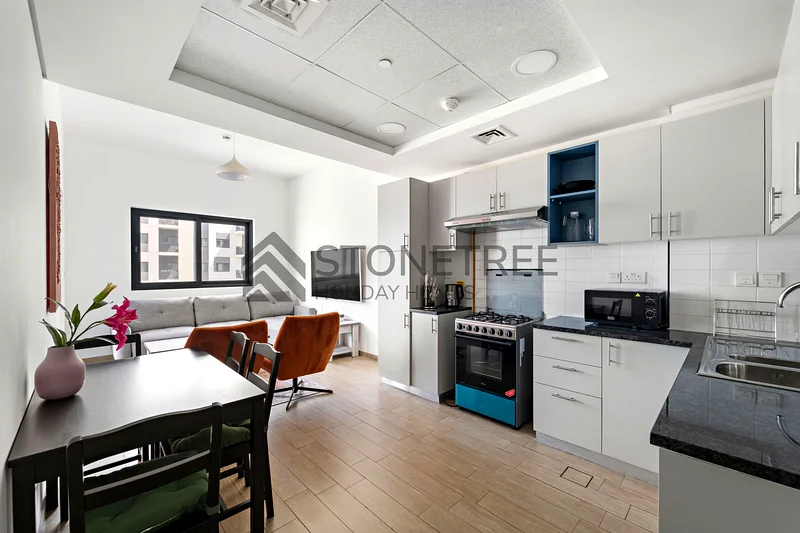 Next to Metro and Festival Plaza | Flexible Terms63828111321985110