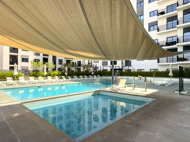 Next to Metro and Festival Plaza | Flexible Terms63828111321985111