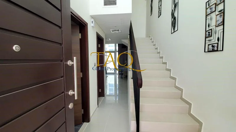 تاون هاوس بغرفتين نوم واسع | مطبخ مغلق | مجتمع مغلق |63748376586754110