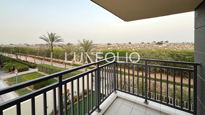 Rare | Optional Furnishing | Stunning Views63754830991105112