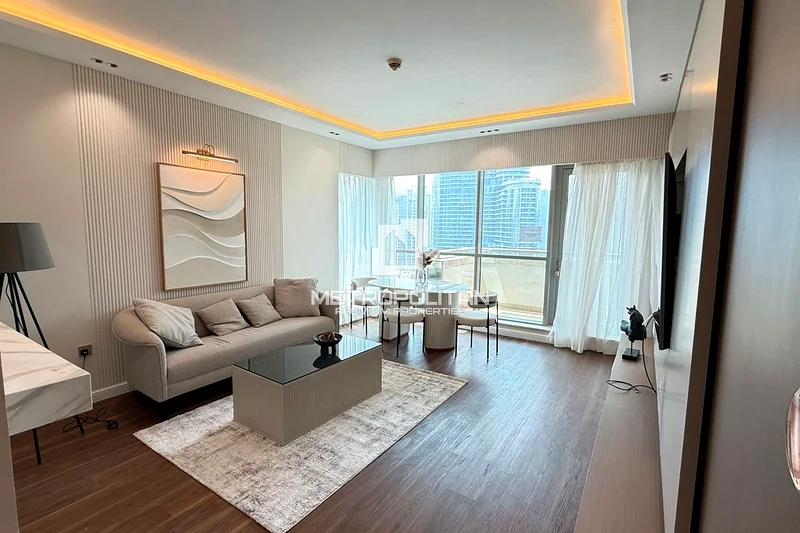 Fully Furnished | Prime Location | Stylish Layout63769450720771110