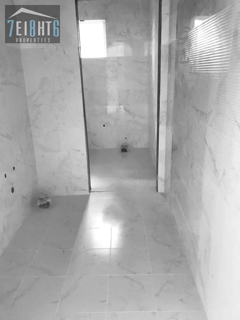 Vastu compliant + Spacious + Easy access + Luxury villa + Servant quarters + Drivers room63743216768385114