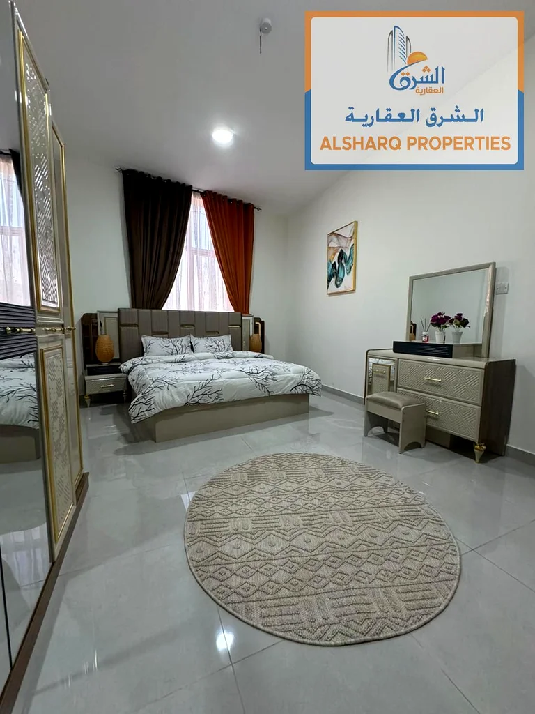 شقة مفروشة للإيجار الشهري في الكورنيش - عجمان | غرفتي نوم وصالة - أول مستأجر - موقع مميز وأثاث أنيق63810810982529112