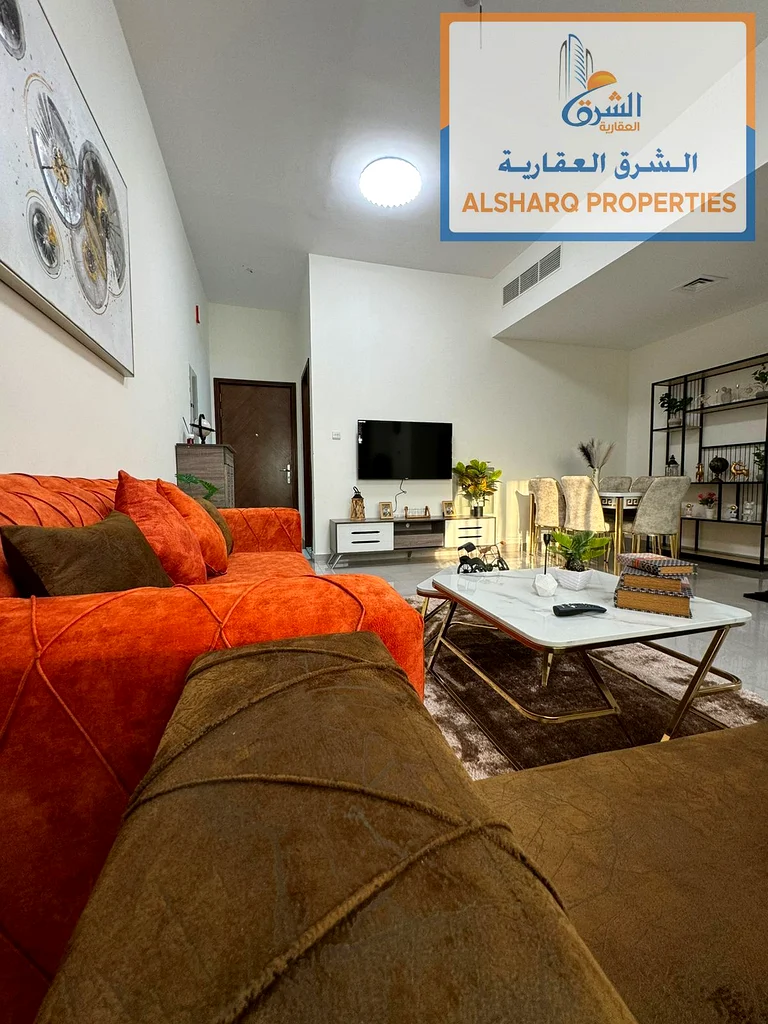 شقة مفروشة للإيجار الشهري في الكورنيش - عجمان | غرفتي نوم وصالة - أول مستأجر - موقع مميز وأثاث أنيق63810810982529111
