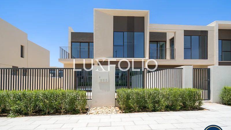 Ready Unit | Prime Location | Close To Park63947675205505111