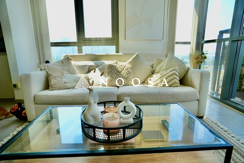 Fully Furnished | Corner Unit | Larger Layout63951692434179113