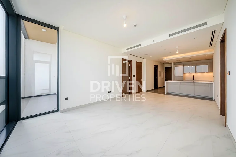 Spacious Unit with Maids Room | Ready to Move In63758355283842113