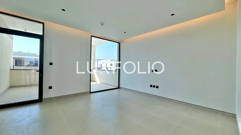 Internal Location | Vacant | View Today63930523130370114