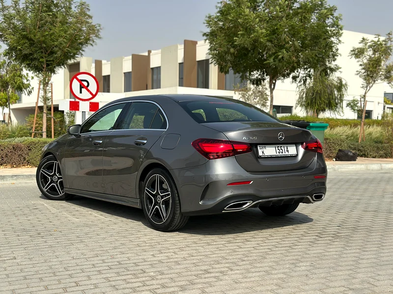 A200 With AMG Under Warranty  Service Package63613135700353114