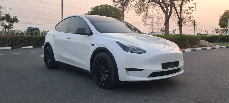 MODEL Y 2024 LONG RANGE 52000 KM DUAL MOTOR FULL OPTION + GCC ORGINAL PAINT 100% + EXTRA OPTION63612059002113111