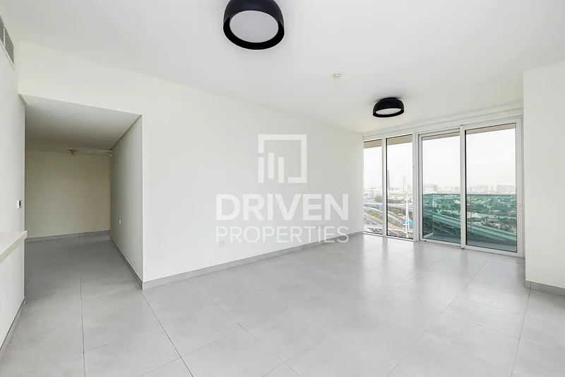 Park View | Unique Layout | Spacious Unit63768746169345114