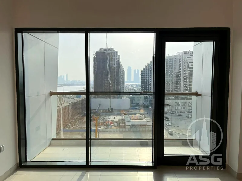 Spacious | Dubai Skyline View | Prime Location63998000248962114