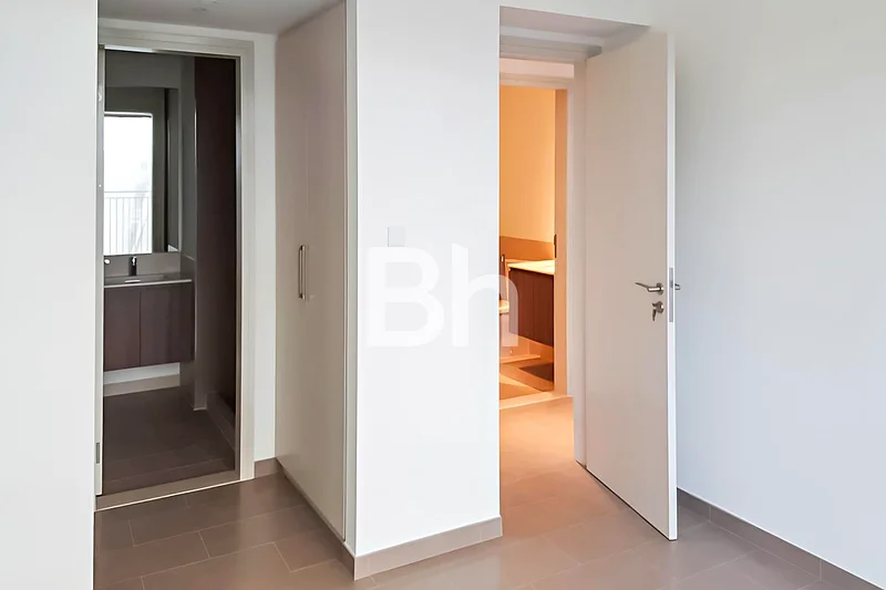 Available Now | Mid Floor  | Corner Unit63754222207491113