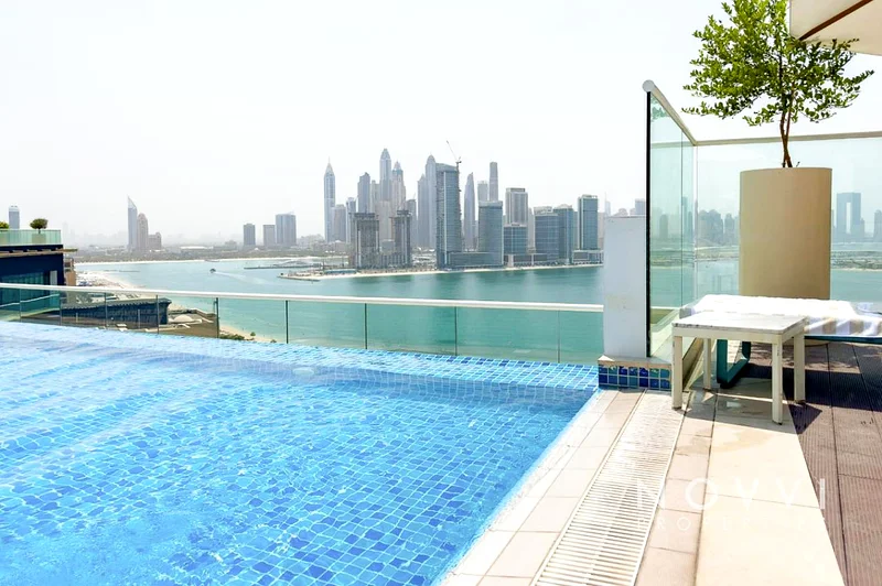 Spacious 1BR | West Beach Views | Furnished64008021400321110