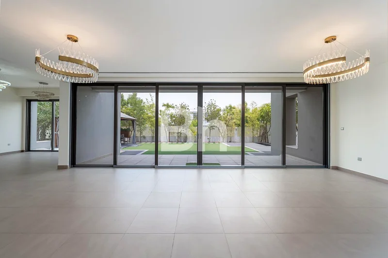 Amazing Location | Well Maintained | Corner Plot63761439825153112