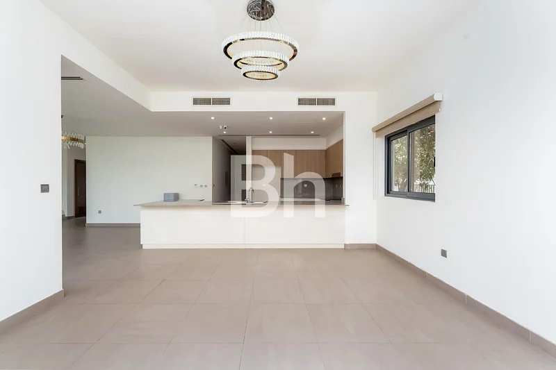 Amazing Location | Well Maintained | Corner Plot63761439825153114