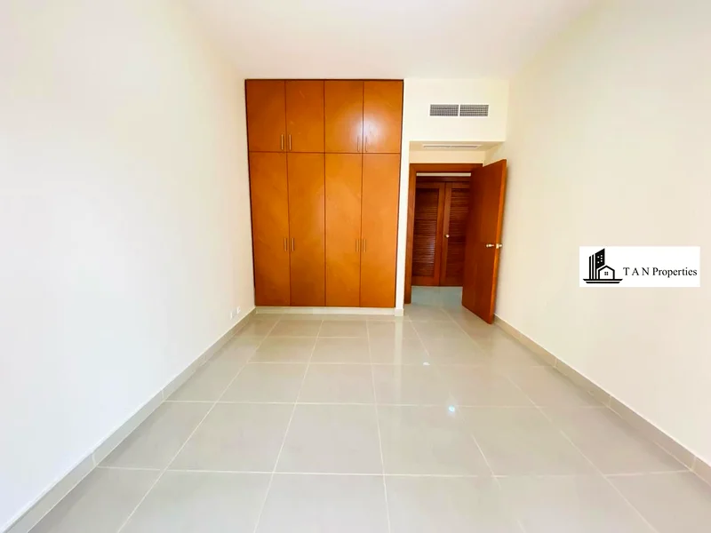 عمولة 0% |▪︎| شقة 4 غرف نوم + غرفة خادمة حياة مذهلة | |▪︎| مطبخ مجهز بالكامل |▪︎| تشطيبات عصرية وجميع وسائل الراحة وتخطيط أنيق63768154963073113