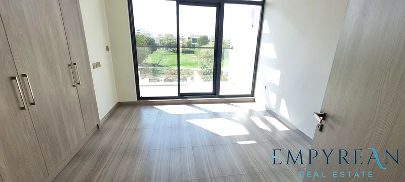 Bigger Plot Stunning 3-Bedroom Townhouse | Single Row | Park View63738983764225112