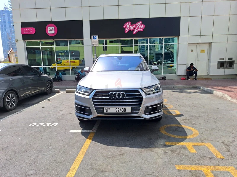Audi Q7 45 TFSI Quattro GCC spec636120804160021128