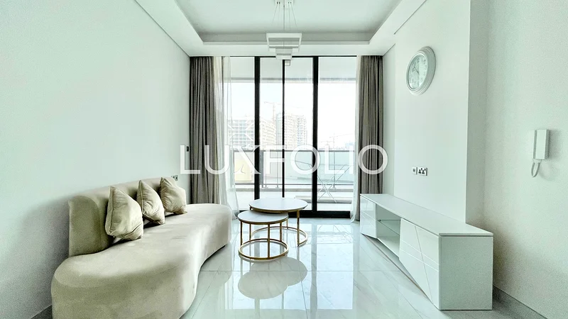 Direct Pool Access | Fully Furnished | Modern63765969764482110