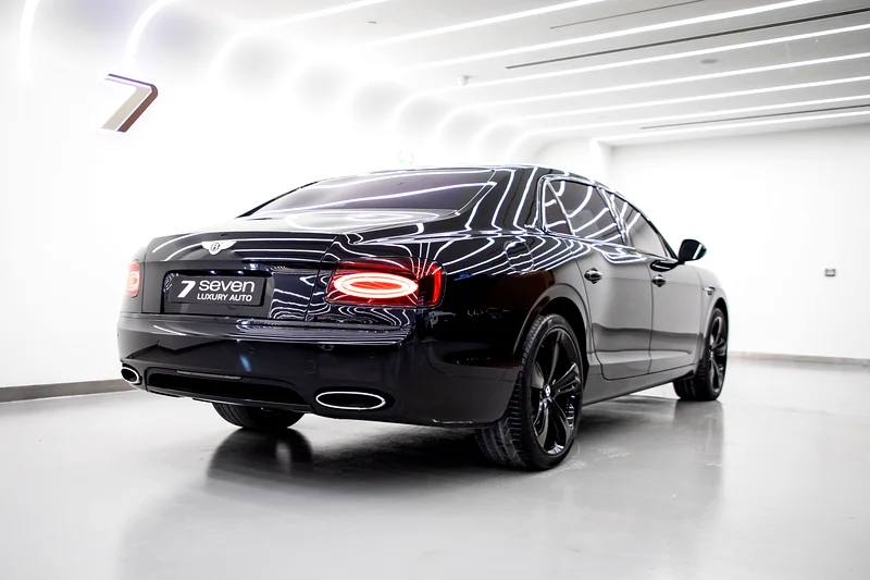 2018 BENTLEY FLYING SPUR W12 S | GCC | FULL SERVICE HISTORY | EXCELLENT CONDITION |63612059751811114