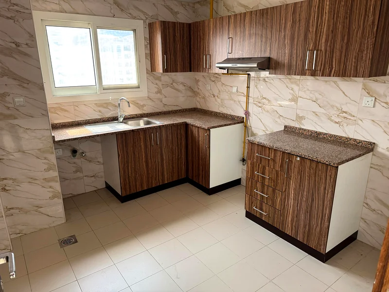 SCENIC VIEWS | PRIME LOCATION | POOL & GYM63742003590147111