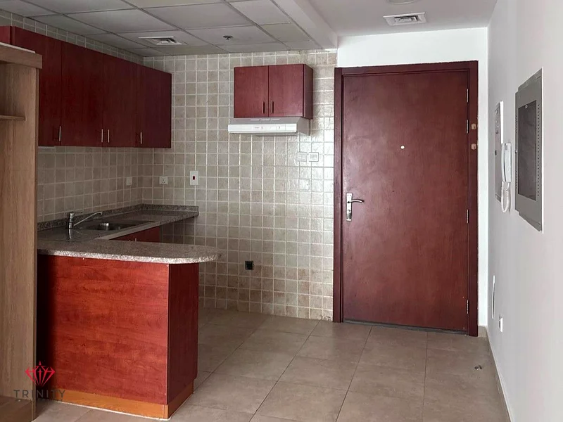 استوديو ميسور للبيع | موقع مركزي في JLT | استثمار رائع63988796364675111