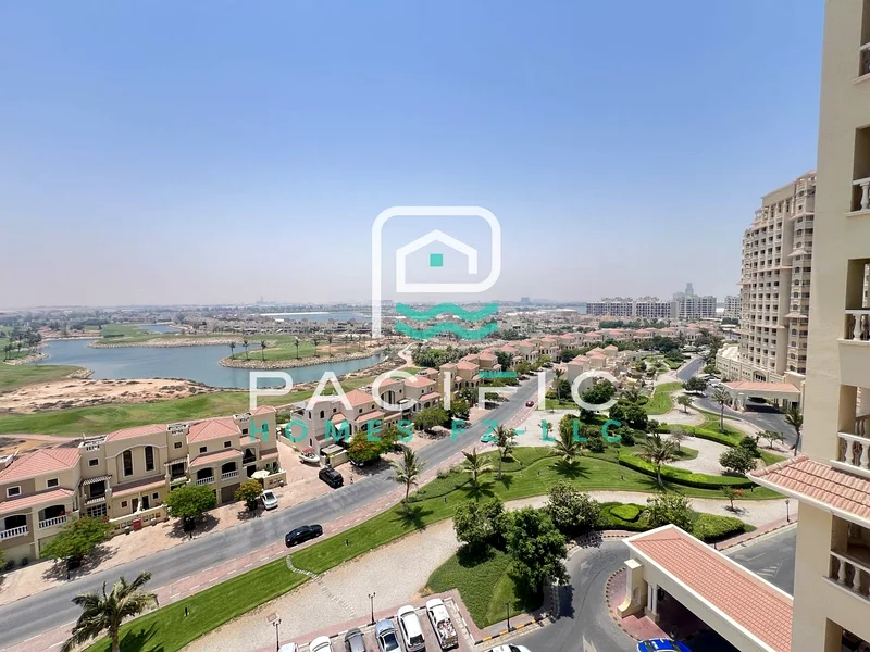شقة بغرفتي نوم للإيجار | إطلالة على ملعب الغولف واللاجون63814457022339110