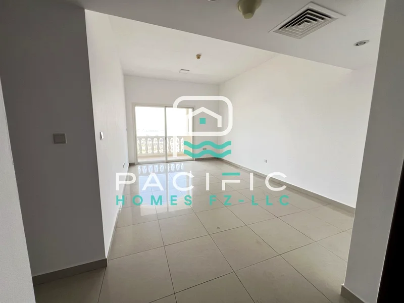 شقة بغرفتي نوم للإيجار | إطلالة على ملعب الغولف واللاجون63814457022339112
