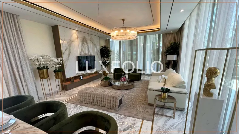 ULTRA LUXURY | GOLF COURSE VIEWS | SELLING CLOSE TO OP63971138305154113