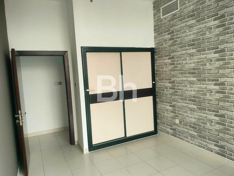 Large layout | Well Maintained | 2 Parking63942317447553113