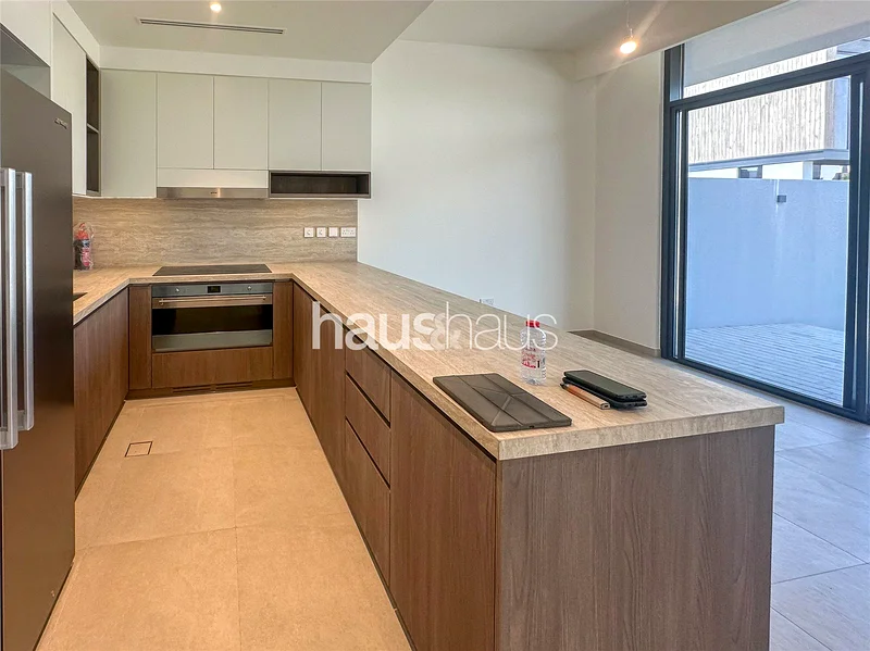 Type 3B1M | Quiet Location | Handover This Month63926406367618112