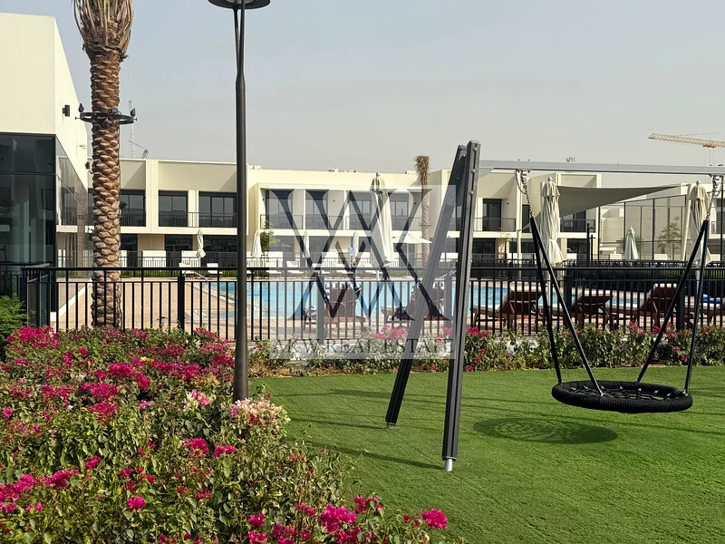 3 غرف نوم + خادمة - معيشة فاخرة - جديدة بالكامل63737182836609113