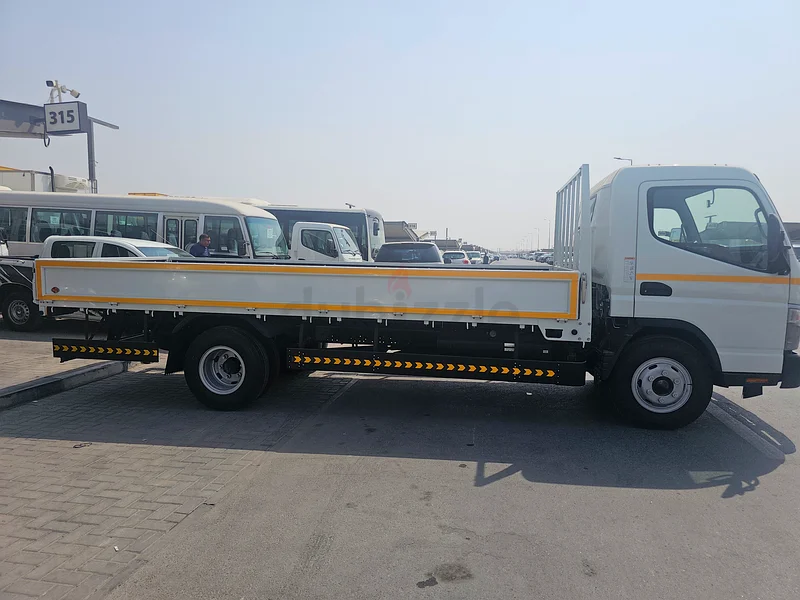 Mitsubishi Canter63612068495361114