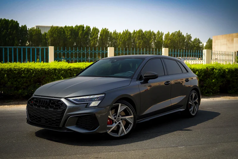 Audi S3 هاتشباك 2024 / ضمان وعقد صيانة مع نابودة حتى 2029 !!! / دول مجلس التعاون الخليجي63612079608962110
