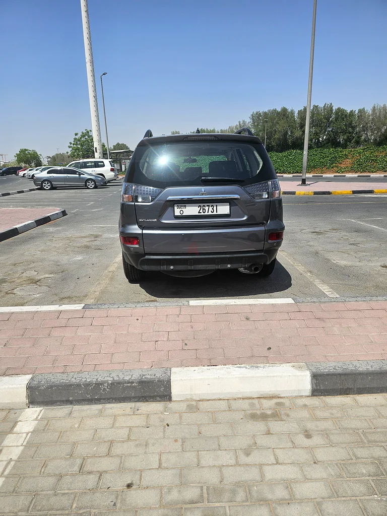 Mitsubishi Outlander 201263612068379907113