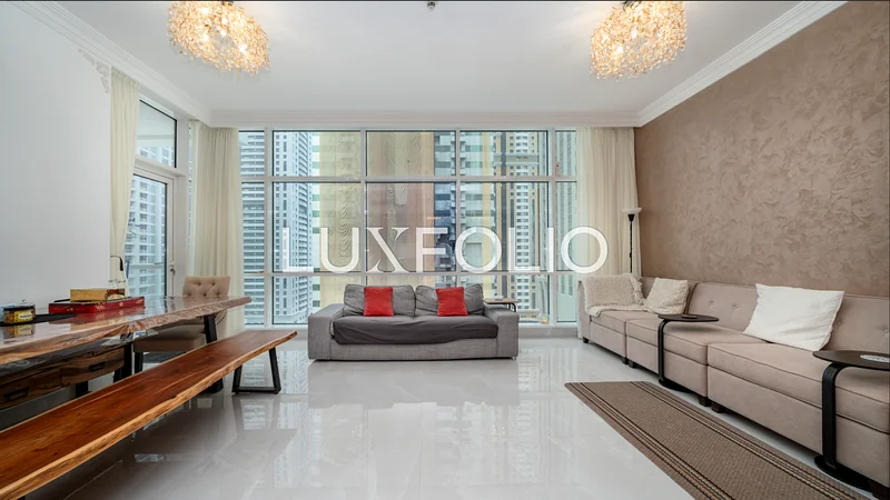 VOT | UPGRADED | SPACIOUS LAYOUT64039261212289111