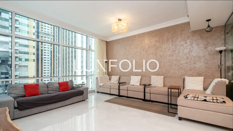 VOT | UPGRADED | SPACIOUS LAYOUT64039261212289112
