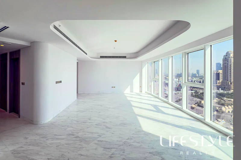 1 Bed + Study / High Floor / Dubai Eye View64008729983234112