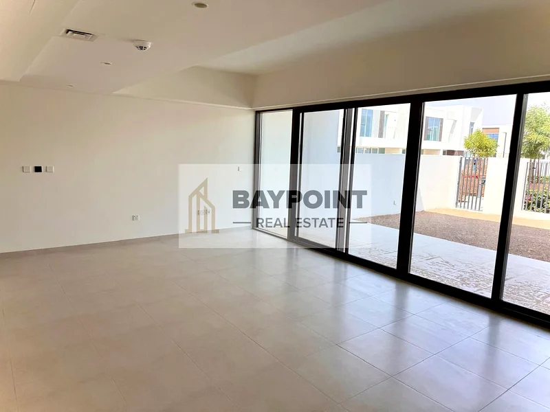 NARA On The Park Single Row | 3 Beds + Maid | Great Location63947555563651111