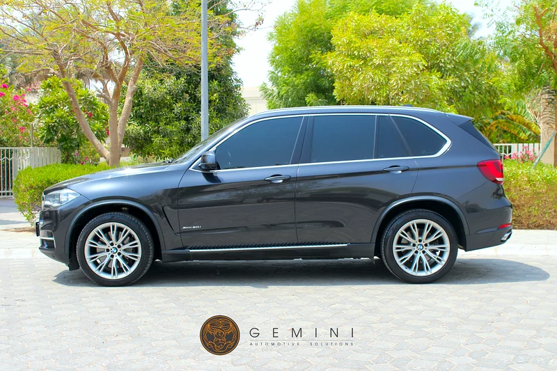 BMW X5 xDrive50i Luxury 2017 FULL BMW HISTORY63612446053761113