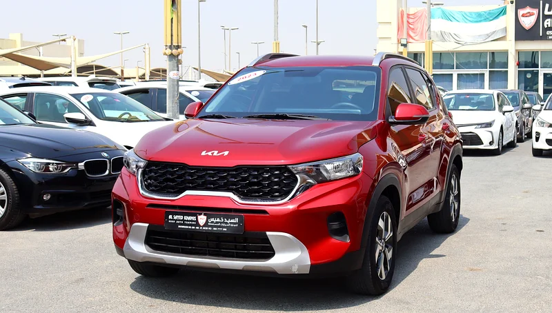 كيا سونيت 2023 خليجى حاله ممتازه ممشى 71000 KM  محرك 1.5L سعر 48000 درهم GCC in excellent condition63613463777794111