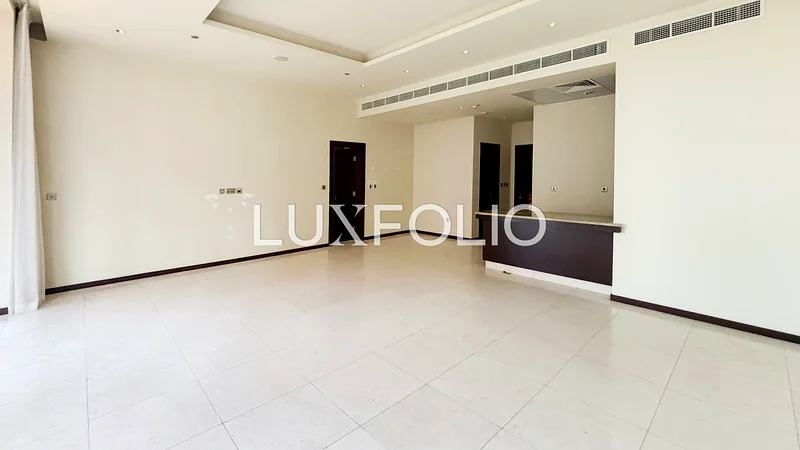 Sea View | Spacious | Balcony | Available63805749340931114