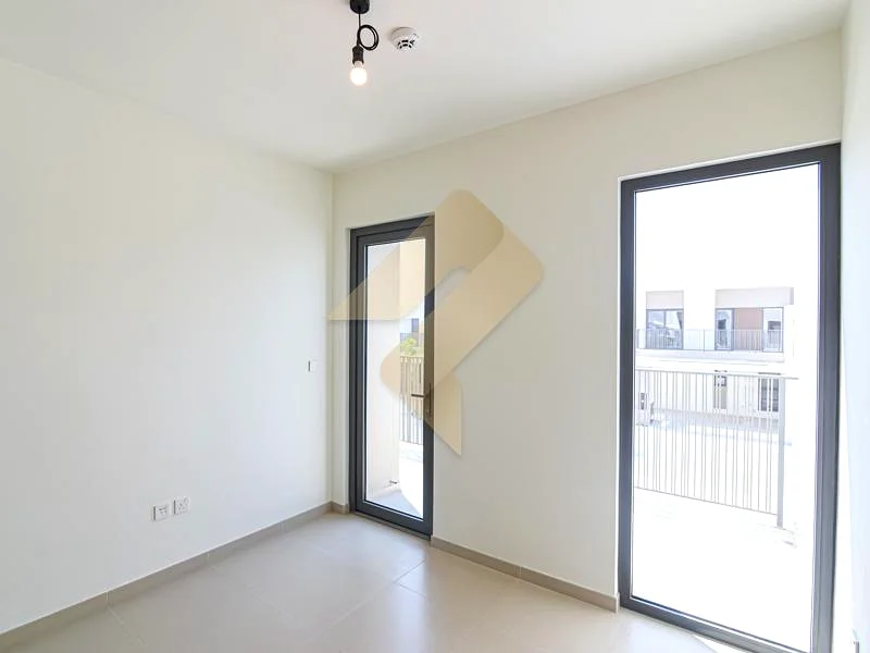 Ready | Closed Kitchen | Options Available63807175823363111