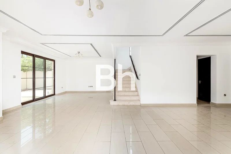 Back to Back | 4 Bedrooms | Quiet Location | Maids63727208135938114