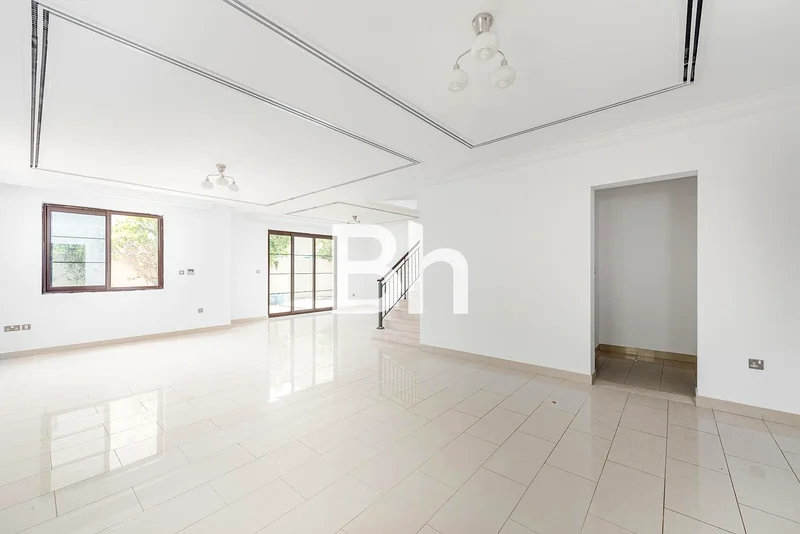 Back to Back | 4 Bedrooms | Quiet Location | Maids63727208135938113