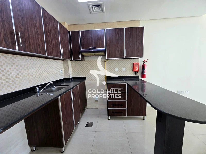 ELEGANT 1 BHK - FAMILY BUILDING - SPACIOUS LAYOUT - PRIME LOCATION63786976855937114