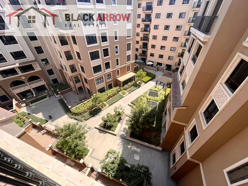 Elegant Unit | 1BHK | Community View63726113749891110